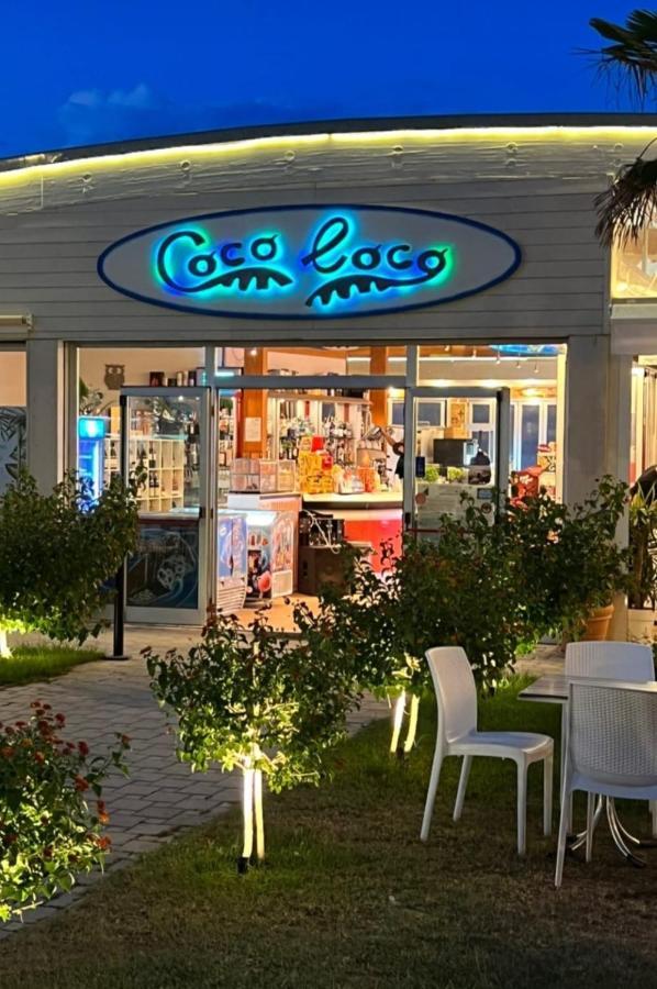 Bella Alba Apartment On The Beach Alba Adriatica Exterior photo